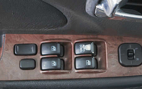 Hyundai Sonata IV рестайлинг, 2005 год, 299 000 рублей, 21 фотография