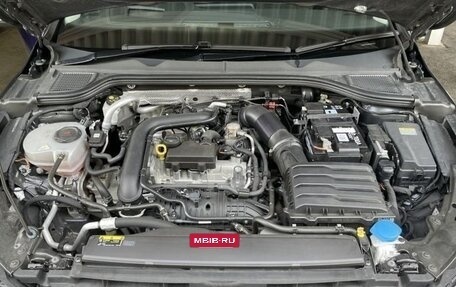 Volkswagen Golf VIII, 2023 год, 1 450 000 рублей, 24 фотография