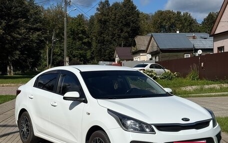 KIA Rio IV, 2017 год, 1 350 000 рублей, 1 фотография