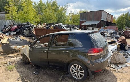 Volkswagen Golf VI, 2011 год, 150 000 рублей, 1 фотография