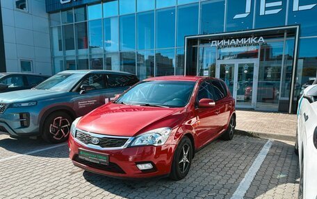 KIA cee'd I рестайлинг, 2010 год, 675 000 рублей, 1 фотография