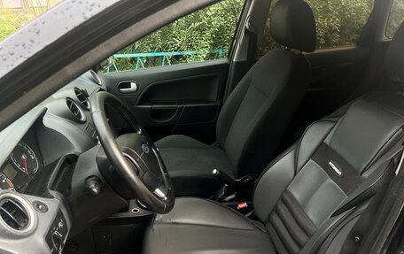 Ford Fiesta, 2007 год, 330 000 рублей, 18 фотография