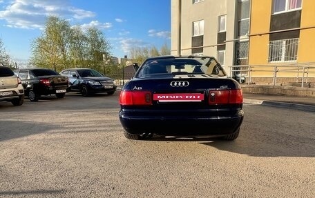 Audi A8, 1995 год, 350 000 рублей, 12 фотография