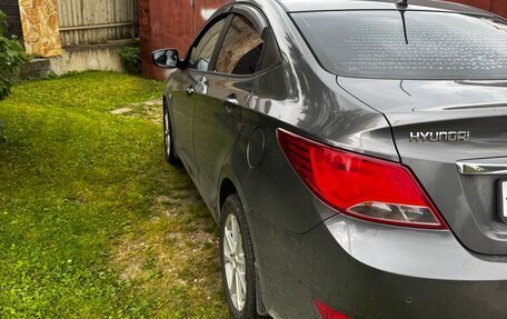 Hyundai Solaris II рестайлинг, 2014 год, 850 000 рублей, 2 фотография