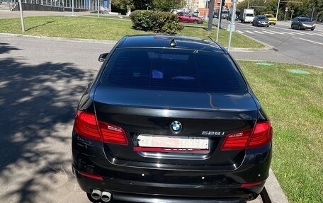 BMW 5 серия, 2012 год, 2 250 000 рублей, 3 фотография