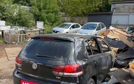 Volkswagen Golf VI, 2011 год, 150 000 рублей, 2 фотография