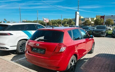 KIA cee'd I рестайлинг, 2010 год, 675 000 рублей, 6 фотография