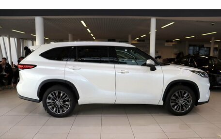 Toyota Highlander, 2026 год, 5 590 000 рублей, 7 фотография