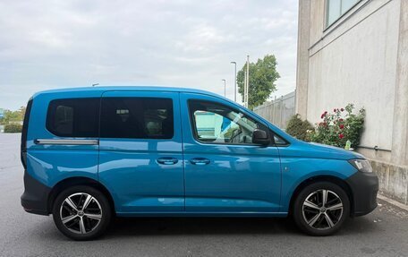 Volkswagen Caddy IV, 2022 год, 3 000 000 рублей, 10 фотография