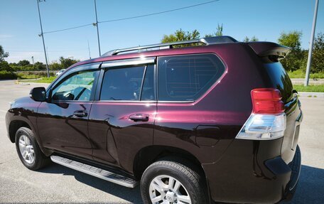 Toyota Land Cruiser Prado 150 рестайлинг 2, 2011 год, 2 700 000 рублей, 5 фотография