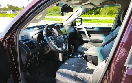 Toyota Land Cruiser Prado 150 рестайлинг 2, 2011 год, 2 700 000 рублей, 7 фотография