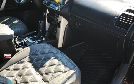 Toyota Land Cruiser Prado 150 рестайлинг 2, 2011 год, 2 700 000 рублей, 13 фотография