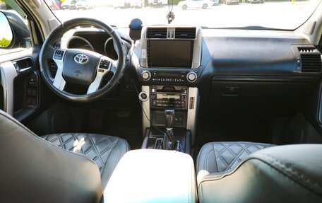Toyota Land Cruiser Prado 150 рестайлинг 2, 2011 год, 2 700 000 рублей, 17 фотография