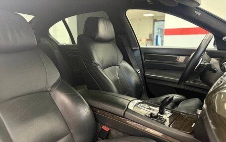 BMW 7 серия, 2009 год, 690 000 рублей, 18 фотография