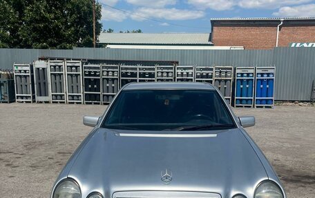 Mercedes-Benz E-Класс, 1999 год, 376 000 рублей, 3 фотография