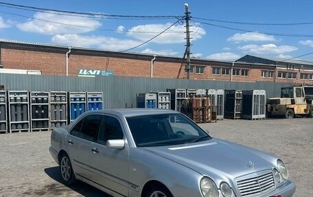 Mercedes-Benz E-Класс, 1999 год, 376 000 рублей, 2 фотография
