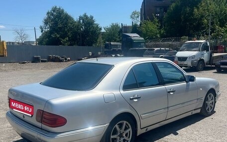 Mercedes-Benz E-Класс, 1999 год, 376 000 рублей, 6 фотография