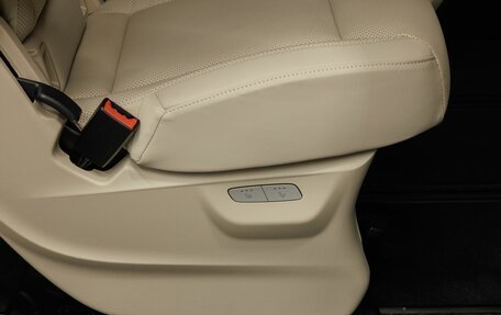 Mercedes-Benz V-Класс, 2026 год, 14 900 000 рублей, 34 фотография