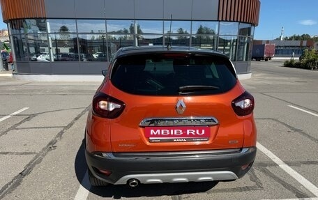 Renault Kaptur I рестайлинг, 2017 год, 1 595 000 рублей, 5 фотография