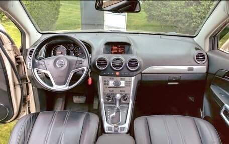 Opel Antara I, 2013 год, 1 600 000 рублей, 7 фотография