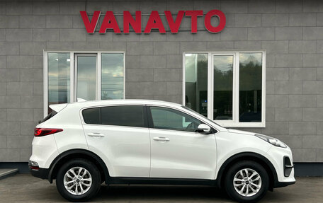KIA Sportage IV рестайлинг, 2020 год, 2 490 000 рублей, 4 фотография