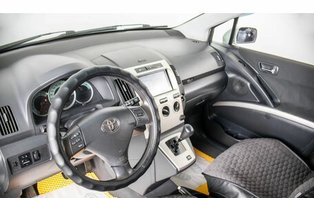Toyota Corolla Verso I, 2005 год, 629 000 рублей, 7 фотография