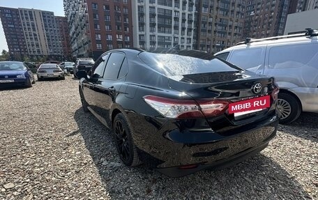 Toyota Camry, 2018 год, 2 490 000 рублей, 7 фотография