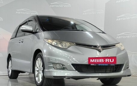 Toyota Estima III рестайлинг -2, 2006 год, 1 200 000 рублей, 24 фотография