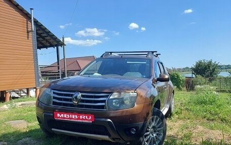 Renault Duster I рестайлинг, 2014 год, 750 000 рублей, 1 фотография