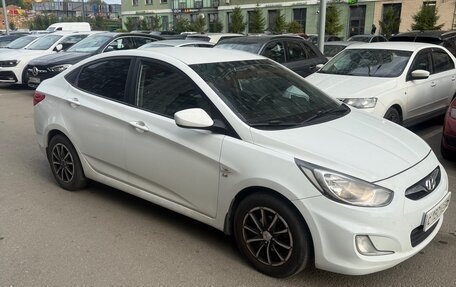 Hyundai Solaris II рестайлинг, 2012 год, 750 000 рублей, 4 фотография