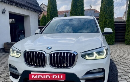 BMW X3, 2018 год, 3 000 000 рублей, 2 фотография