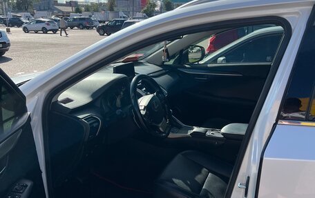 Lexus NX I, 2018 год, 2 949 000 рублей, 13 фотография
