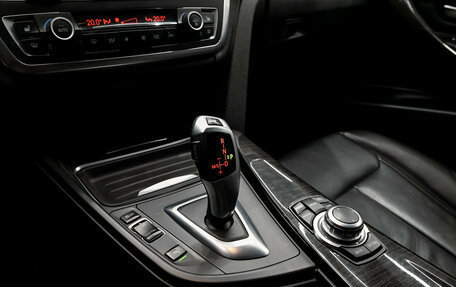 BMW 3 серия, 2012 год, 1 950 000 рублей, 15 фотография