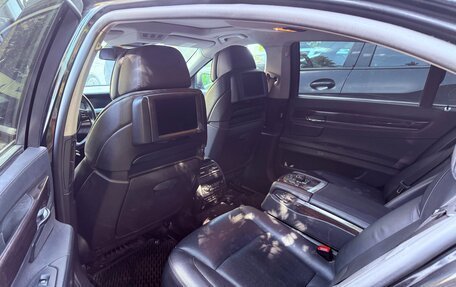 BMW 7 серия, 2010 год, 1 050 000 рублей, 8 фотография