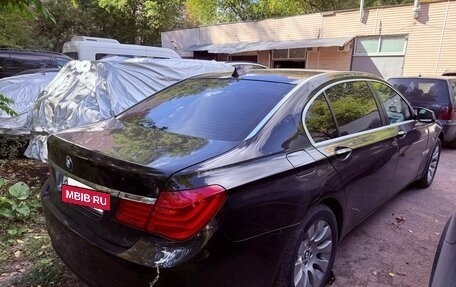 BMW 7 серия, 2010 год, 1 050 000 рублей, 3 фотография