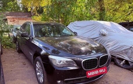 BMW 7 серия, 2010 год, 1 050 000 рублей, 2 фотография