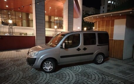 Fiat Doblo I, 2010 год, 600 000 рублей, 4 фотография