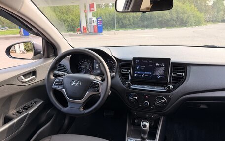Hyundai Solaris II рестайлинг, 2021 год, 1 520 000 рублей, 19 фотография