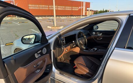 Mercedes-Benz E-Класс, 2017 год, 4 300 000 рублей, 11 фотография