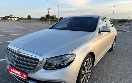 Mercedes-Benz E-Класс, 2017 год, 4 300 000 рублей, 4 фотография