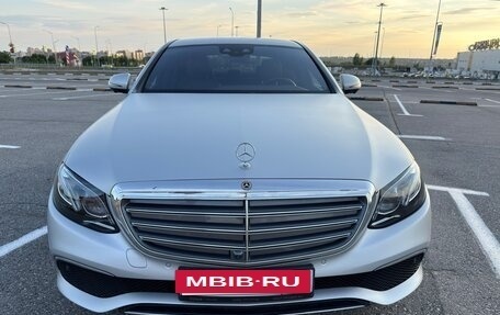 Mercedes-Benz E-Класс, 2017 год, 4 300 000 рублей, 9 фотография