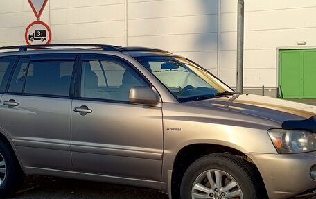 Toyota Highlander III, 2005 год, 950 000 рублей, 2 фотография