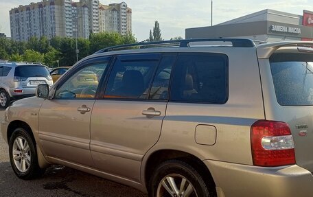 Toyota Highlander III, 2005 год, 950 000 рублей, 8 фотография