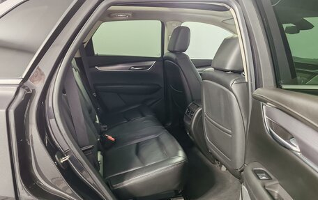 Cadillac XT5 I рестайлинг, 2017 год, 2 449 000 рублей, 19 фотография