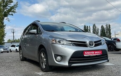 Toyota Verso I, 2013 год, 1 390 000 рублей, 1 фотография