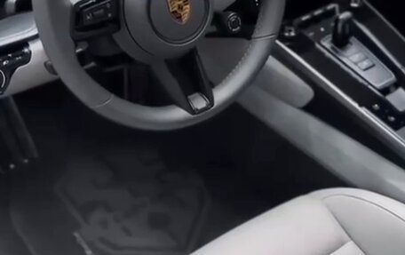 Porsche 911, 2021 год, 13 760 059 рублей, 10 фотография