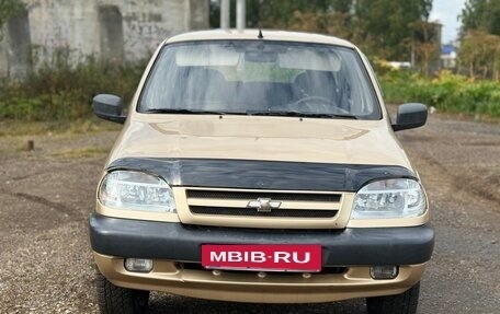 Chevrolet Niva I рестайлинг, 2004 год, 250 000 рублей, 2 фотография