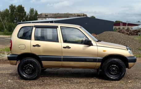 Chevrolet Niva I рестайлинг, 2004 год, 250 000 рублей, 4 фотография