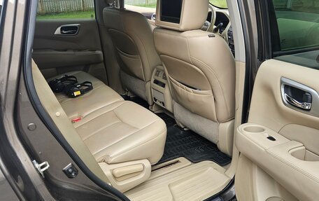 Nissan Pathfinder, 2014 год, 1 430 000 рублей, 9 фотография