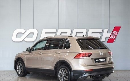 Volkswagen Tiguan II, 2018 год, 2 660 000 рублей, 2 фотография